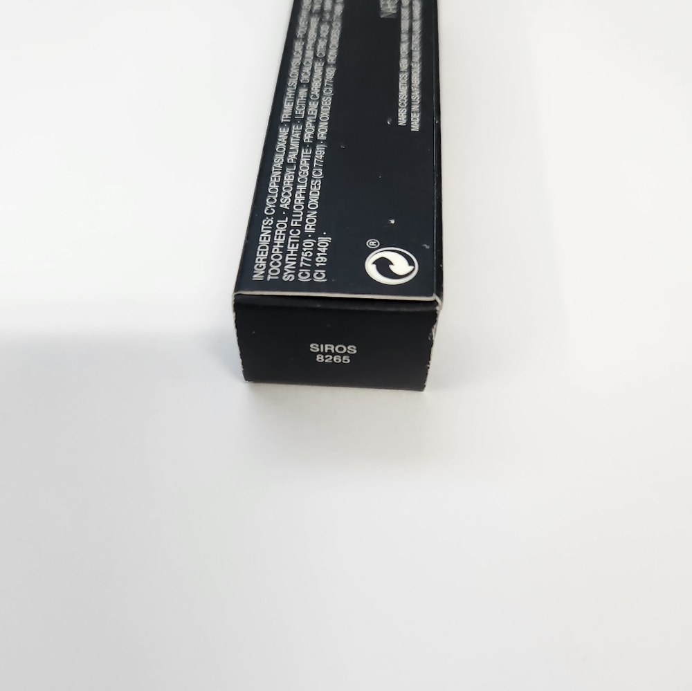 DISCONTINUED NARS Velvet Shadow Stick Siros - Picture 3 of 4